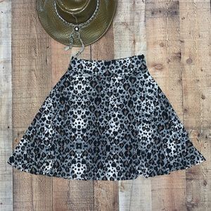 LulaRoe | Cheetah Mini Plum Skate Girl Style Skirt